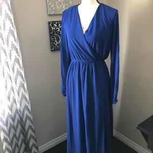 Long blue dress, great for weddings. Never worn. Size S